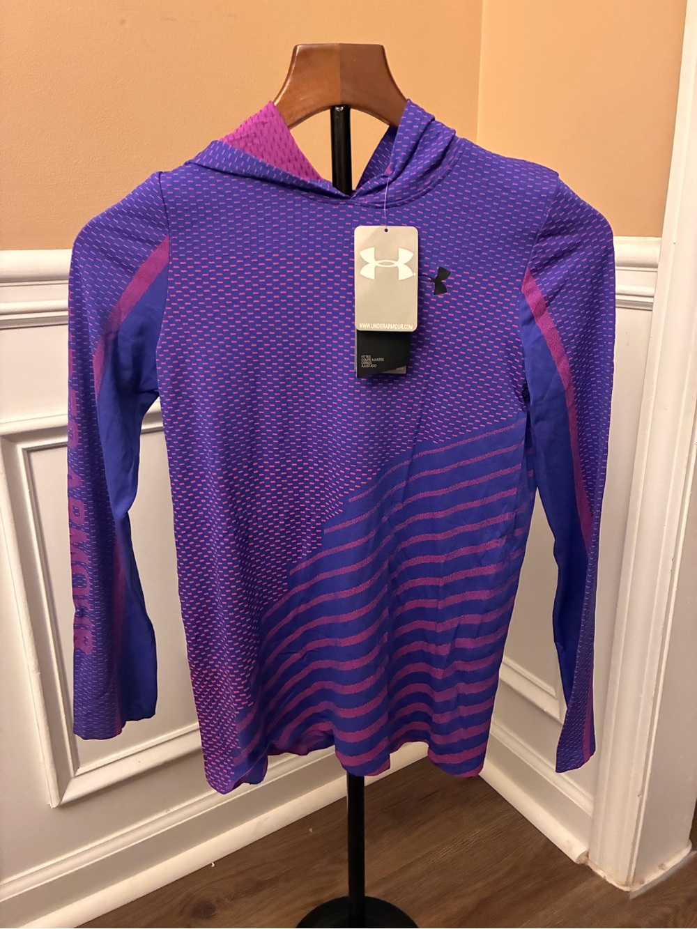 Under Armour UA Seamless YLG Penta Pink Girls Shirt New